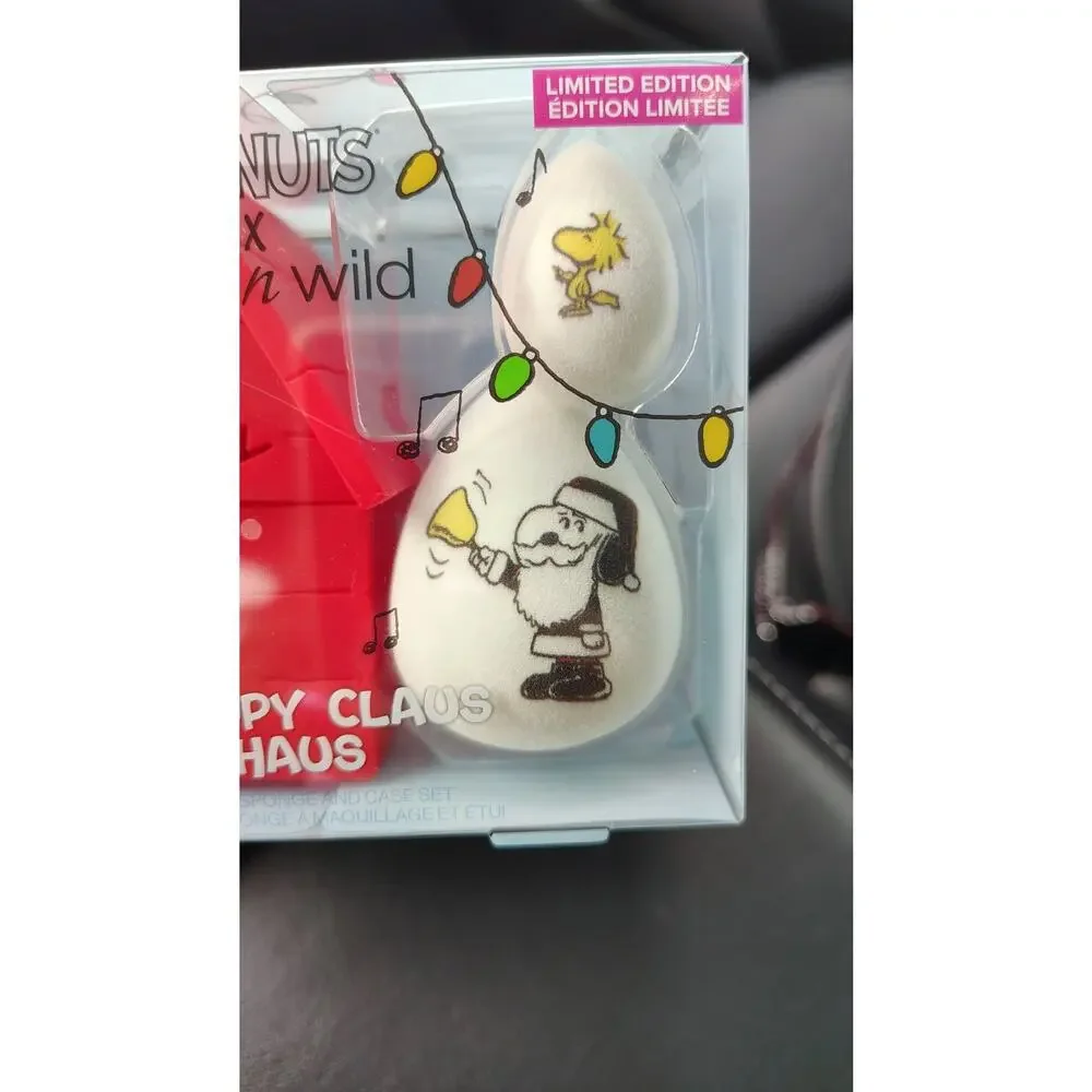 Peanuts Limited Edition Snoopy Makeup Sponge Set